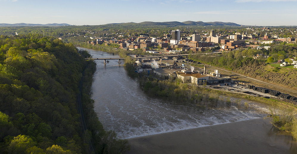 photo of the james river in downtown lynchburg va